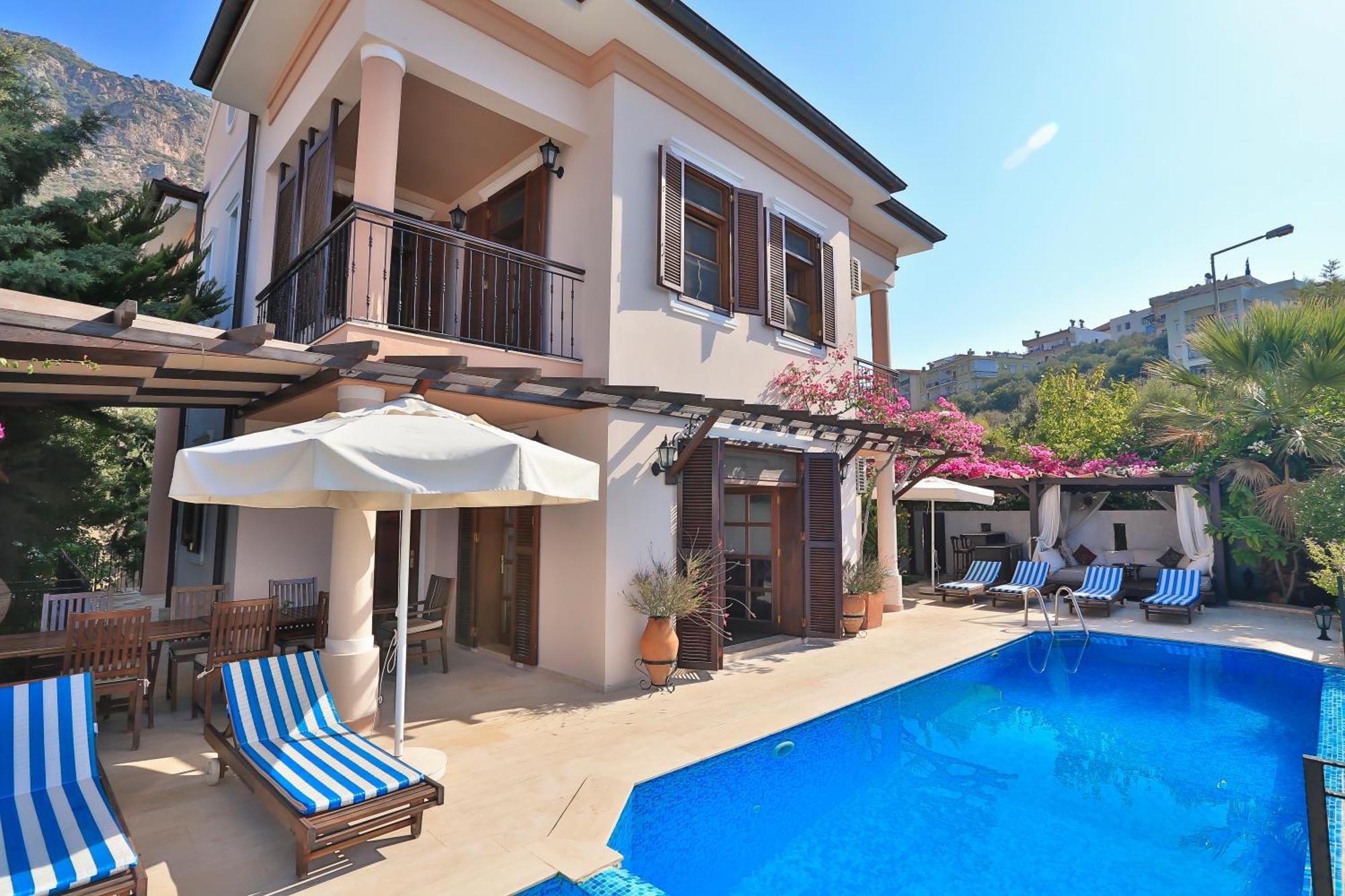 Villa Isinda, Town Centre Kas